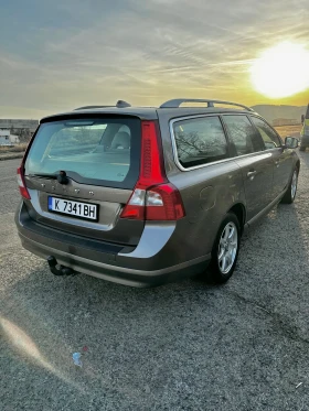 Volvo V70 D5 Summum, снимка 3