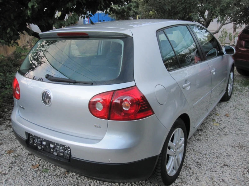 VW Golf 1.6 102 HIGLINE ITALY GAZ, снимка 5 - Автомобили и джипове - 47623648