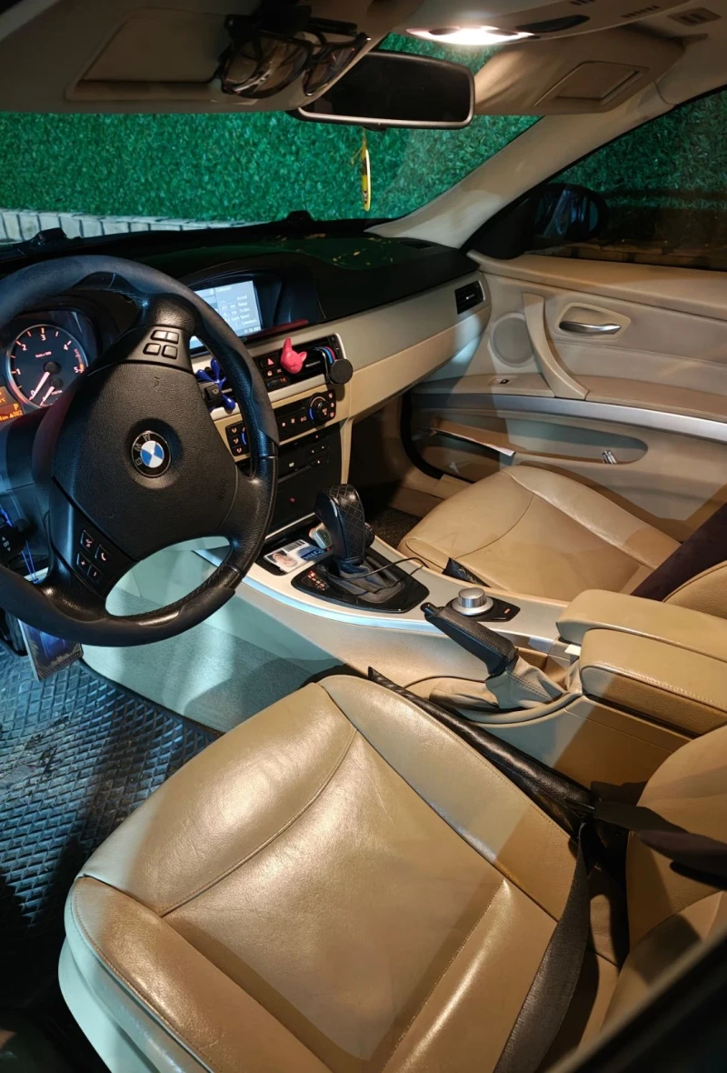 BMW 320 163HP, снимка 8 - Автомобили и джипове - 51979526