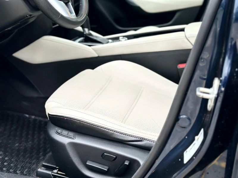 Mazda 6 2.2d 175 к.с Takumi * skyactive* fаce* Безупречна, снимка 9 - Автомобили и джипове - 52104922