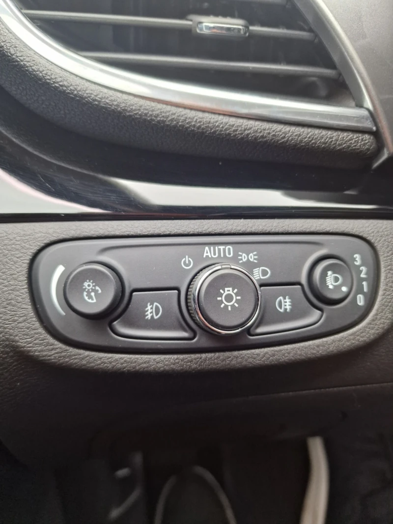 Opel Mokka X FACE , АВТОМАТИК , Сменена верига!, снимка 16 - Автомобили и джипове - 52342844