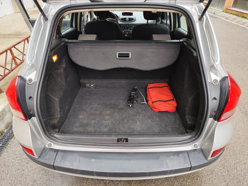 Renault Clio 1.5 DCI N1, снимка 14 - Автомобили и джипове - 53210642