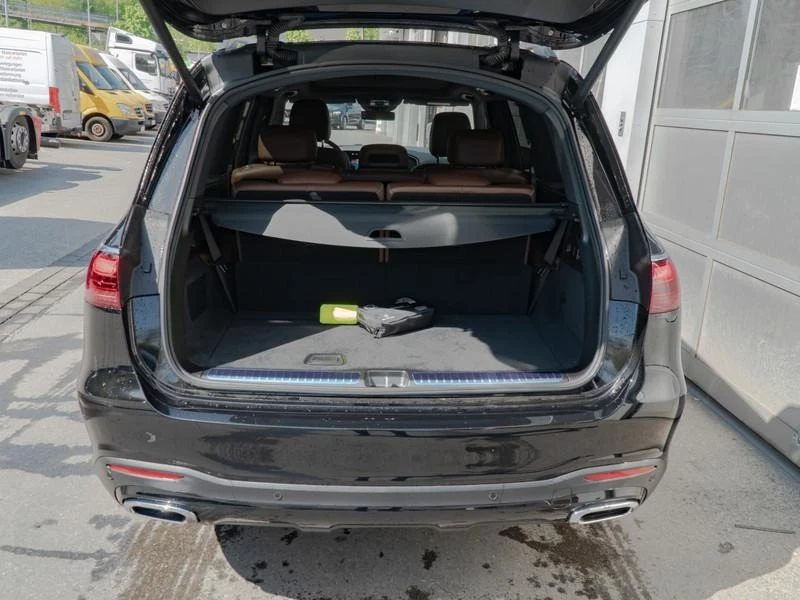 Mercedes-Benz GLS 450 AMG 4MATIC PANORAMA NIGHT BURMESTER 360 MANUFAKTUR, снимка 12 - Автомобили и джипове - 52148926
