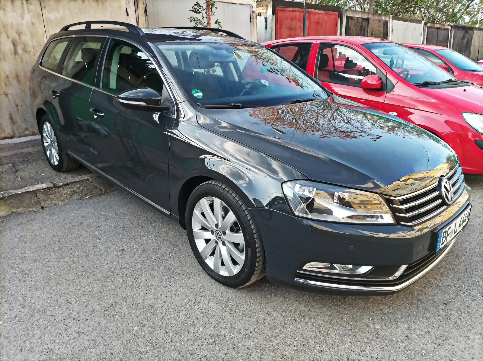 VW Passat 2.0TDI BMT DSG пълна сервизна история! Без удари! - изображение 2