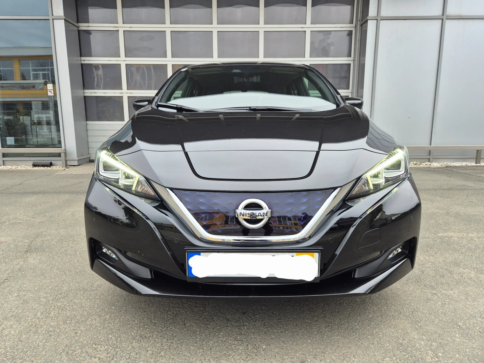 Nissan Leaf  НАЙ-ЛУКСОЗНО ИЗПЪЛНЕНИЕ-ТЕКНА* ВС-ВЪЗМОЖНИ-ЕКСТРИ - изображение 2