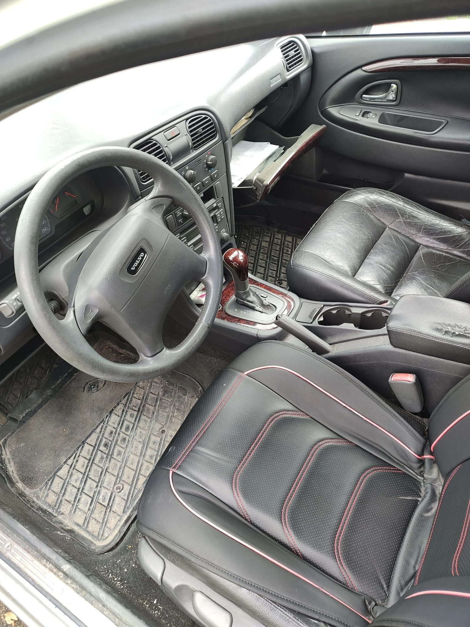 Volvo V40 1.8 AVTOMAT - изображение 8