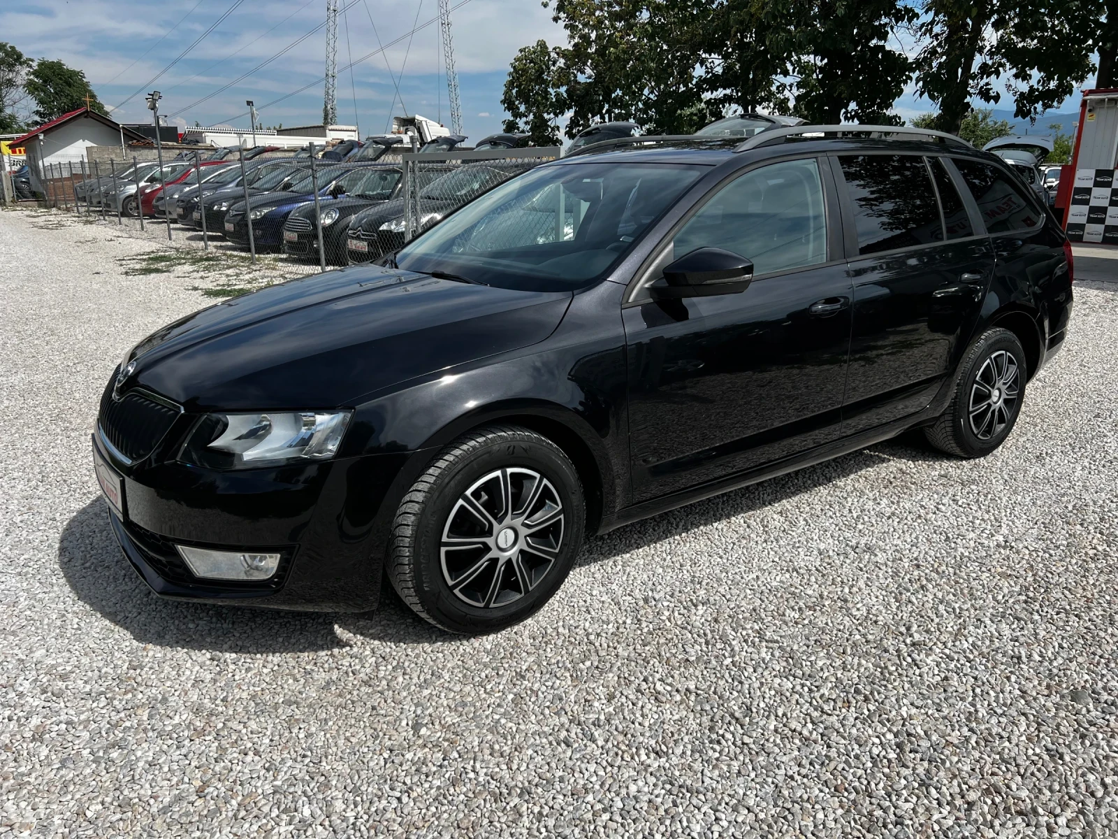Skoda Octavia 1.6 TDI 4X4 6-SPEED - изображение 4