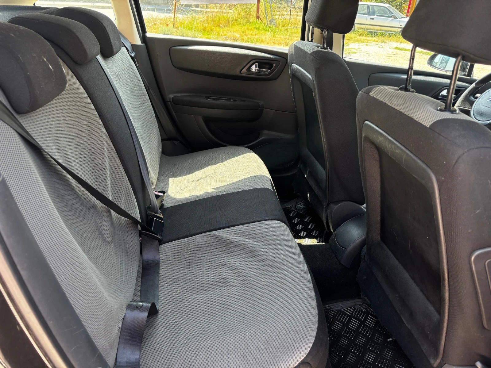 Citroen C4  - изображение 6
