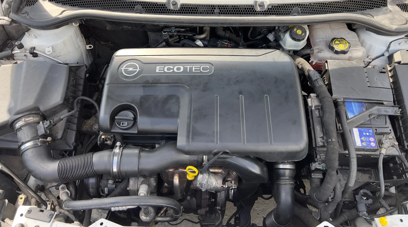 Opel Astra J 1.7CDTI ПОДГРЕВ - изображение 10