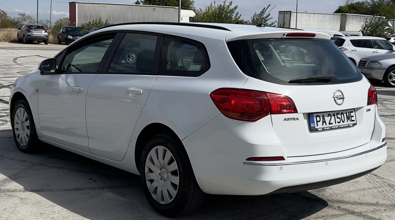 Opel Astra J 1.7CDTI ПОДГРЕВ - изображение 4