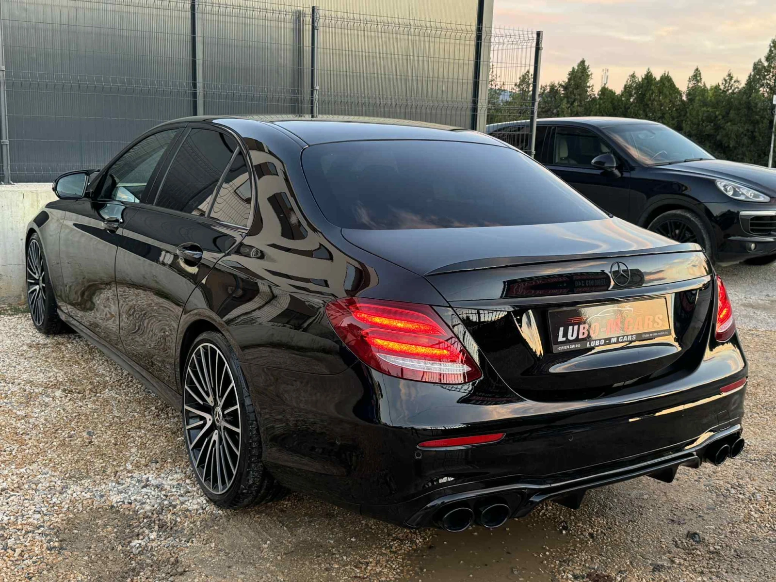 Mercedes-Benz E 220 D* 53 AMG* DIGITAL COCPIT* FULL* FULL*  - изображение 7