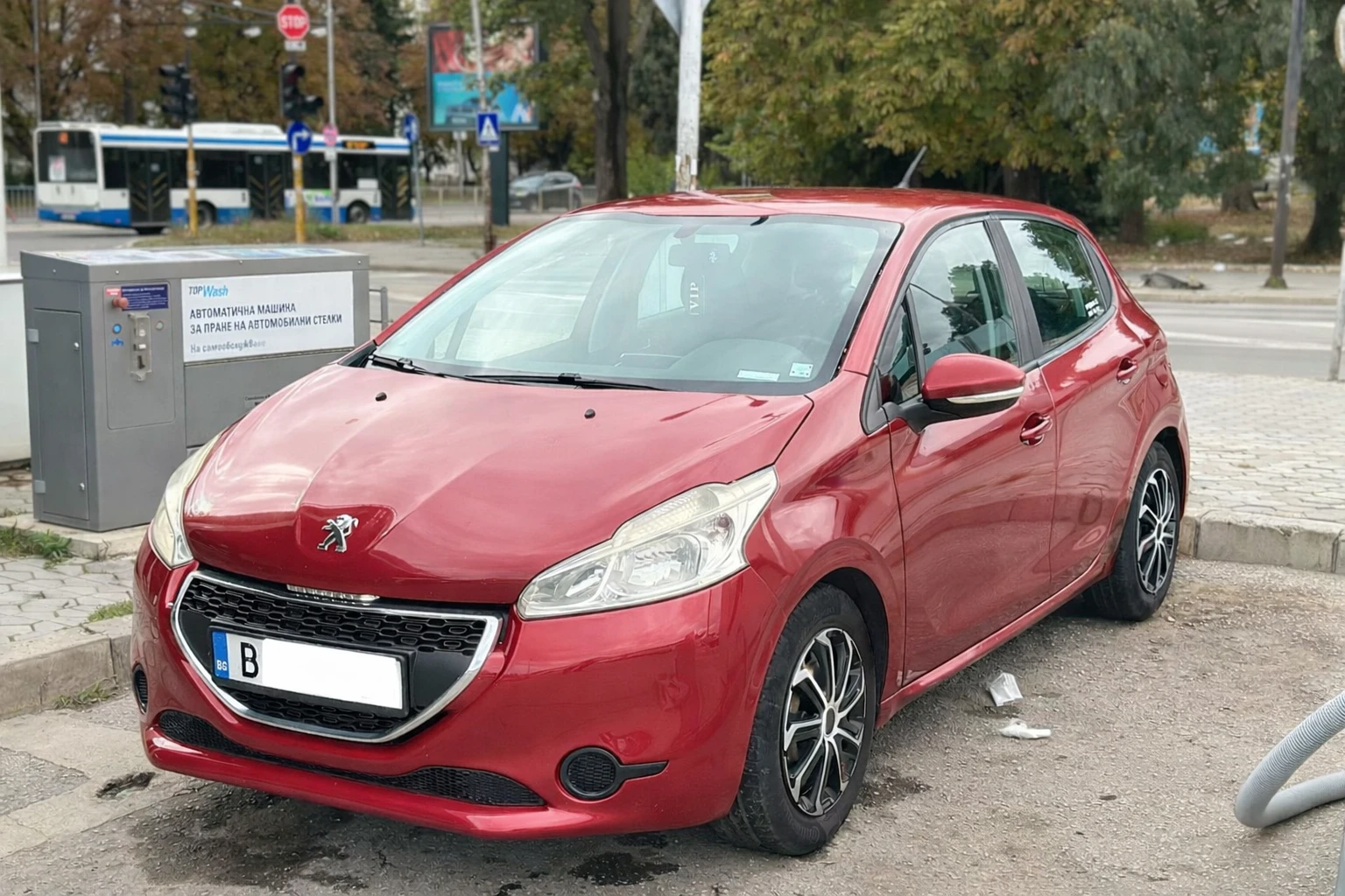 Peugeot 208 1.2/ 84 Active ТОП!, снимка 16 - Автомобили и джипове - 52104922