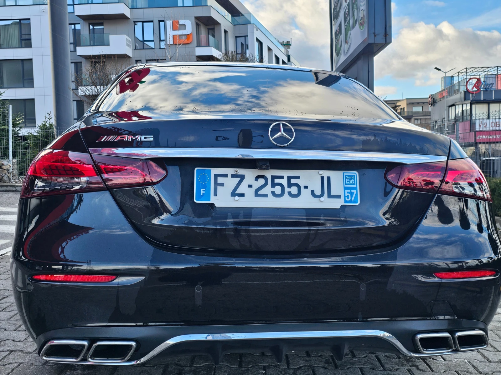 Mercedes-Benz E 220 FULL AMG LINE* BURMESTER* PANO | Mobile.bg � ����������� 2