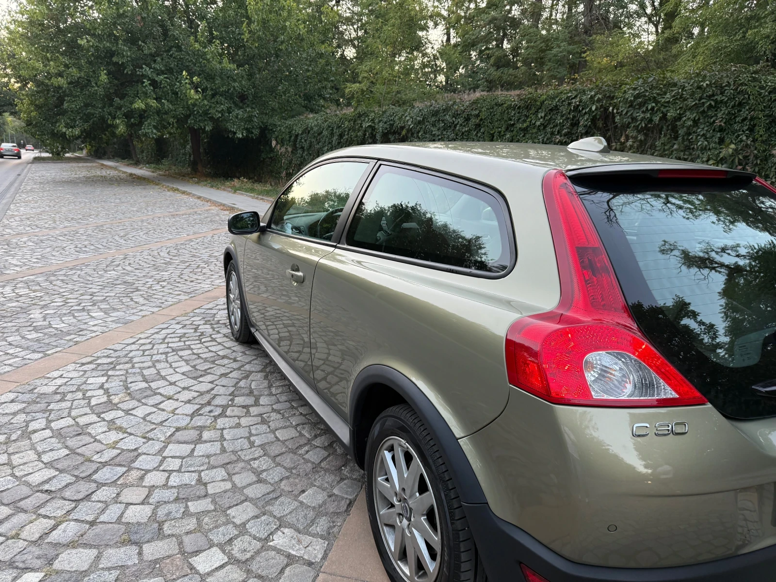 Volvo C30, снимка 4 - Автомобили и джипове - 53965017