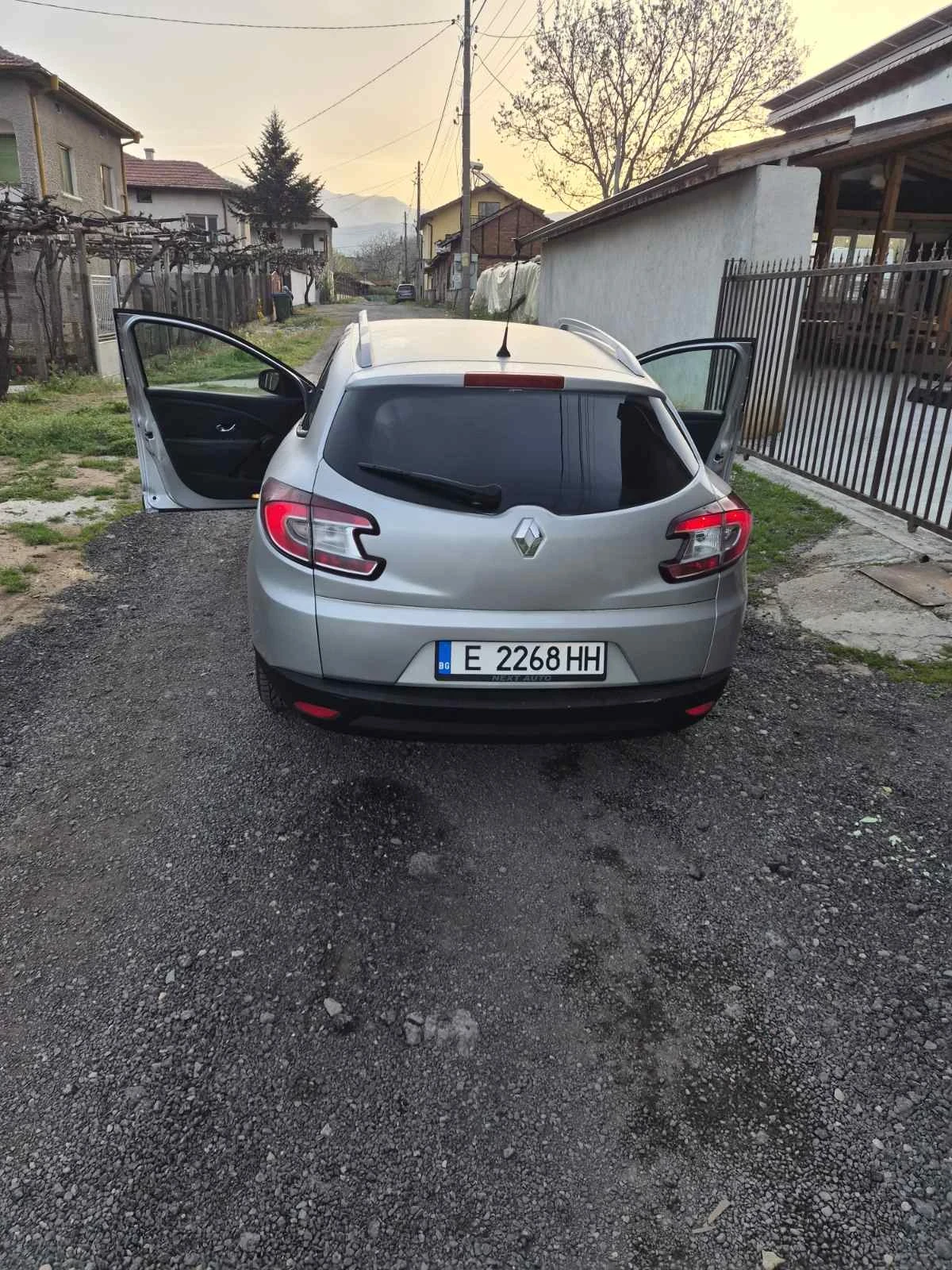 Renault Megane | Mobile.bg � ����������� 2