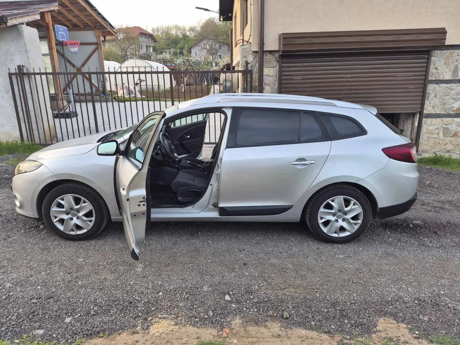 Renault Megane | Mobile.bg � ����������� 3