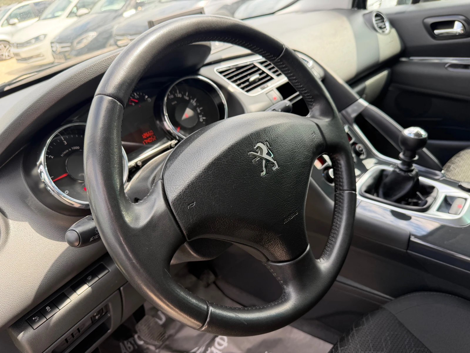 Peugeot 3008 FACELIFT BLUEHDI 120 SeS ALLURE (88KW) NAVI | Mobile.bg � ����������� 9