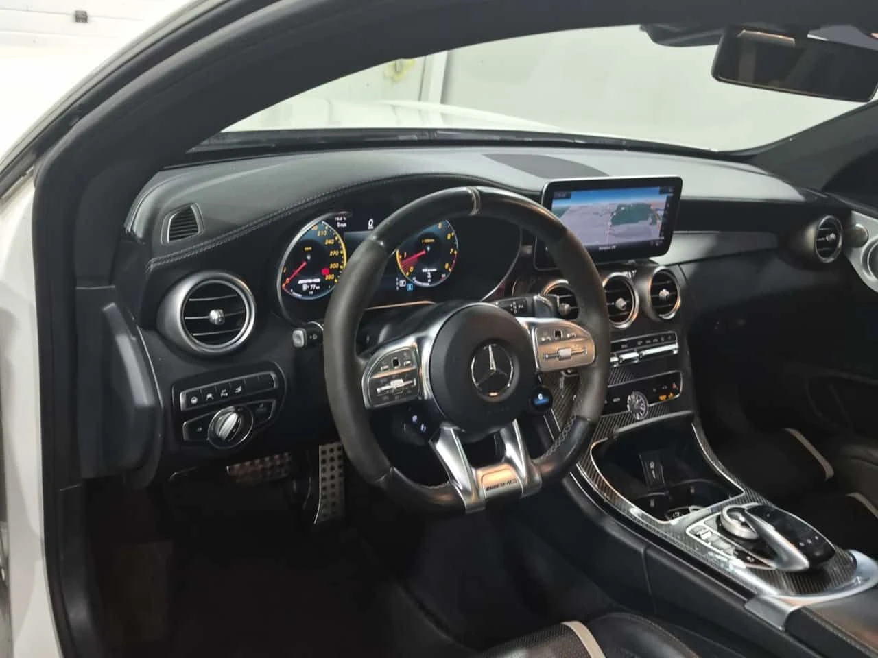 Mercedes-Benz C 63 AMG S| DISTRONIC| 360| BURMESTER| ПОДГРЕВИ| BUCKETS, снимка 9 - Автомобили и джипове - 54459951
