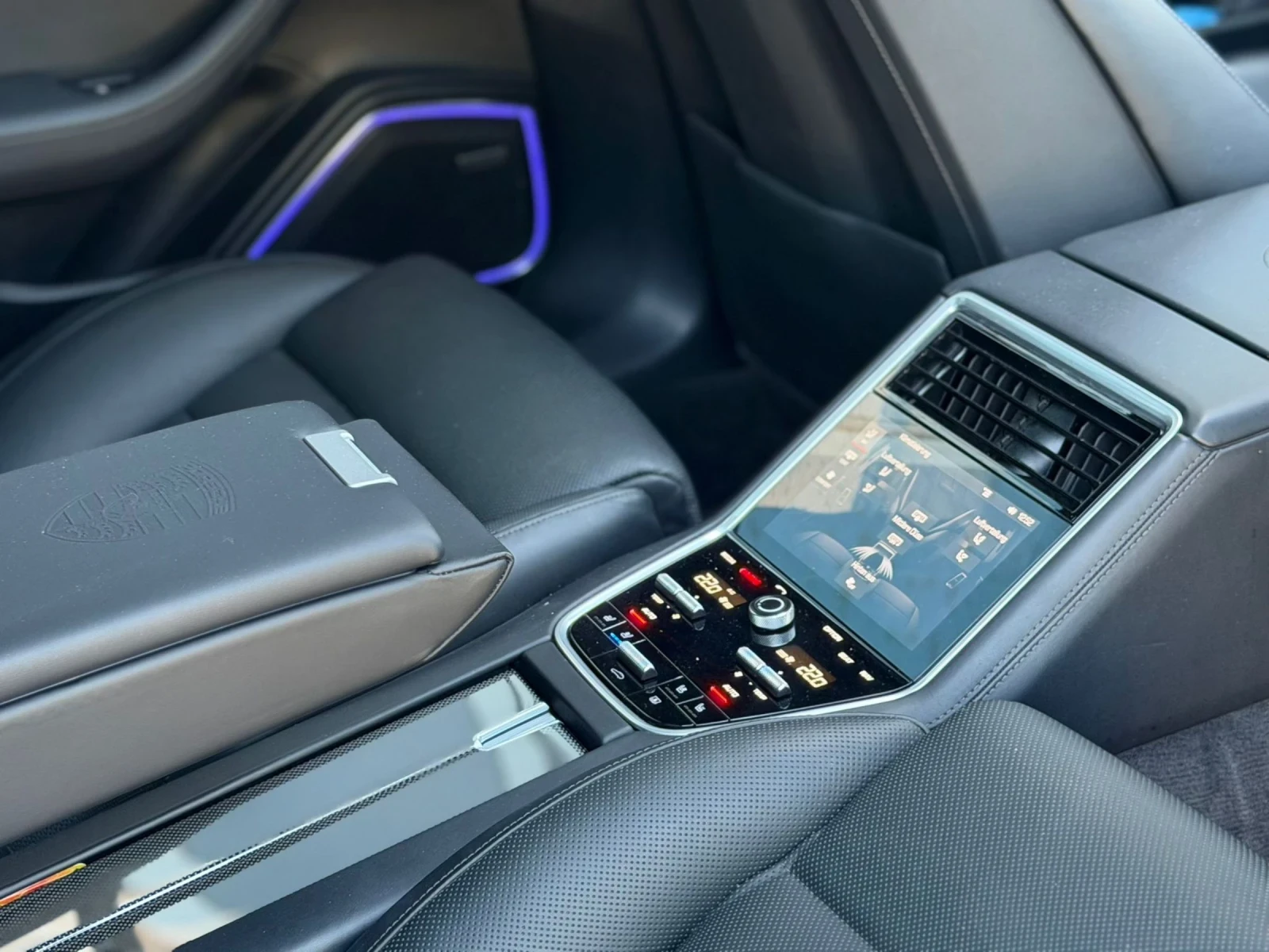 Porsche Panamera Очакван Внос Panamera TurboCARBONОБДУХВАНЕ, снимка 15 - Автомобили и джипове - 54960363