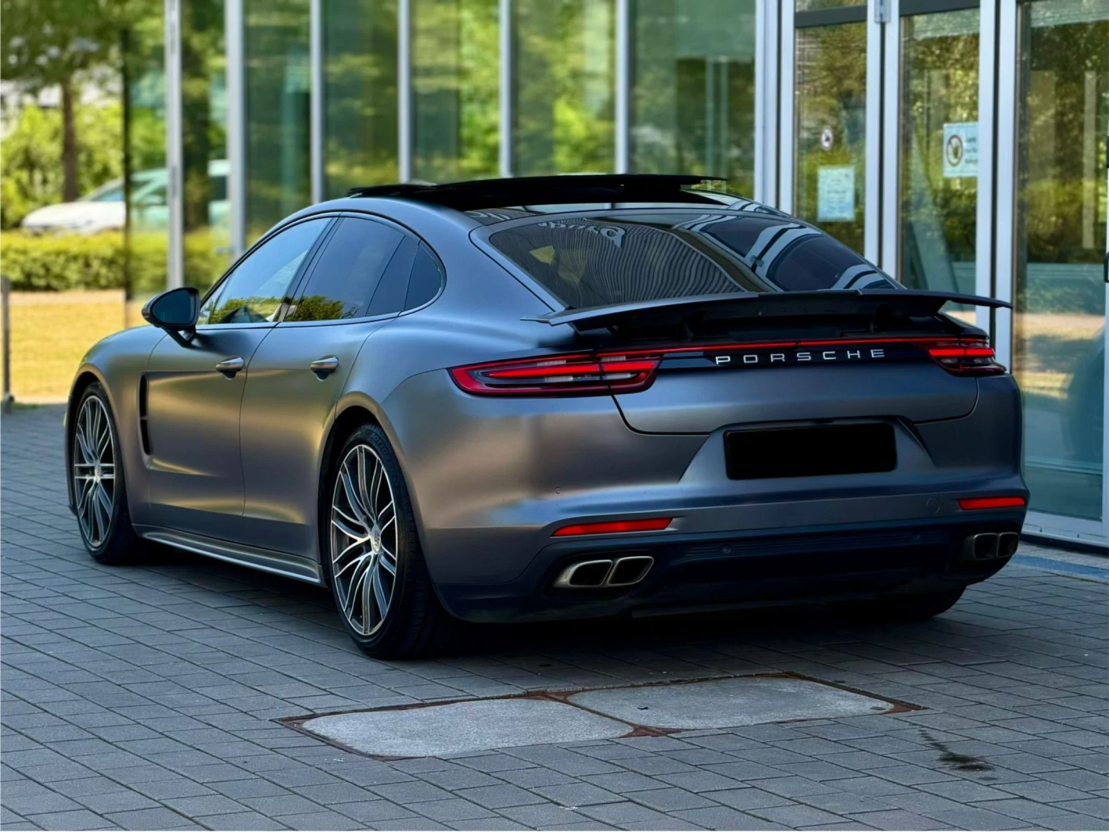 Porsche Panamera Очакван Внос Panamera TurboCARBONОБДУХВАНЕ, снимка 4 - Автомобили и джипове - 54960363