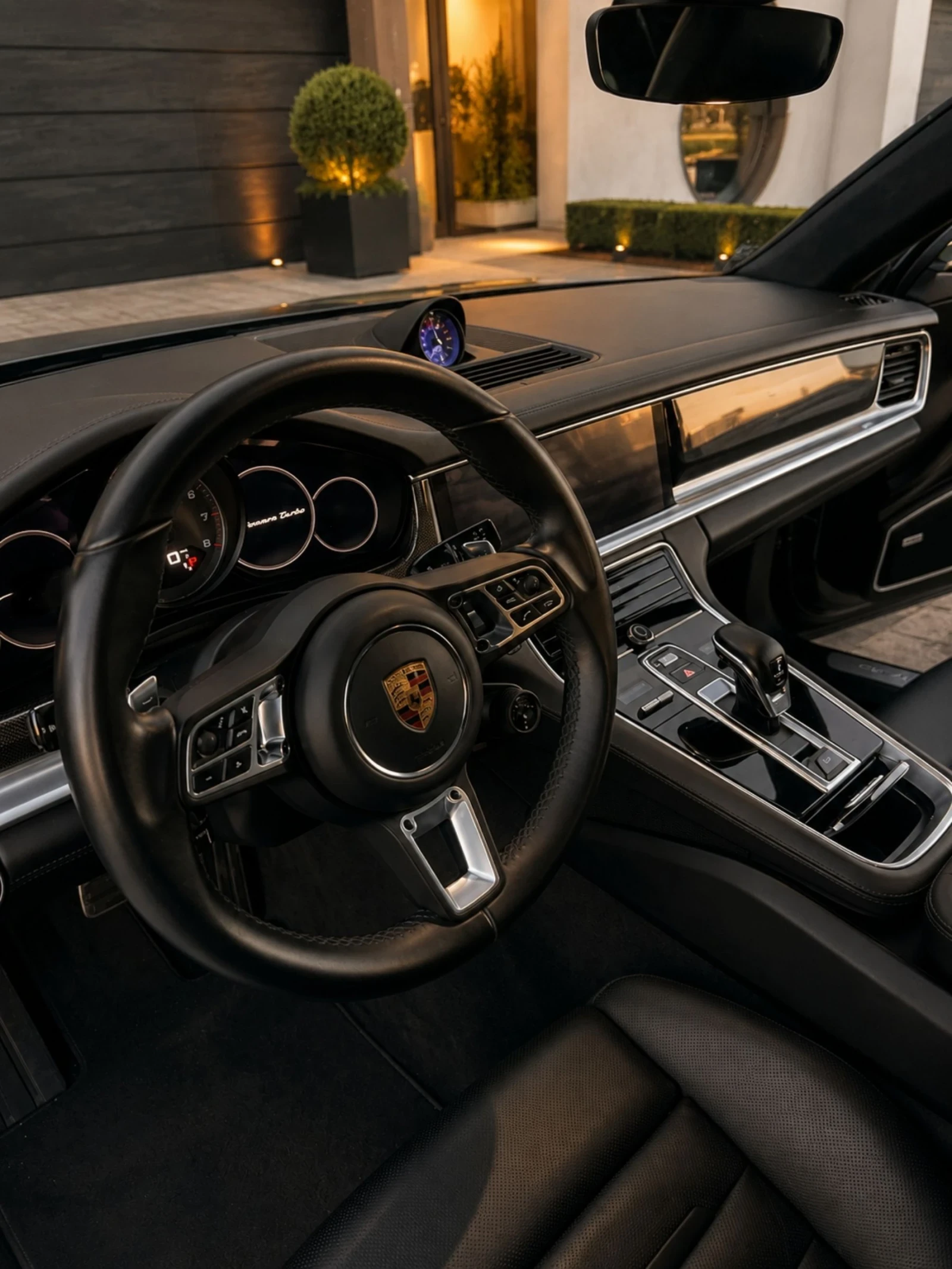 Porsche Panamera Очакван Внос Panamera TurboCARBONОБДУХВАНЕ, снимка 5 - Автомобили и джипове - 54960363