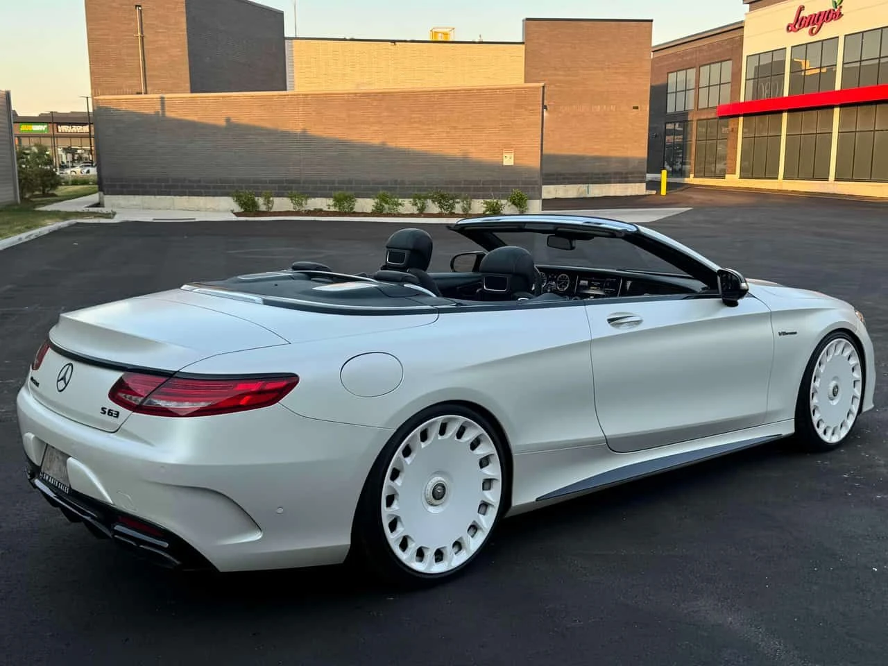 Mercedes-Benz S 63 * AMG * CARFAX * ЦЕНА ДО БГ, снимка 5 - Автомобили и джипове - 55243062