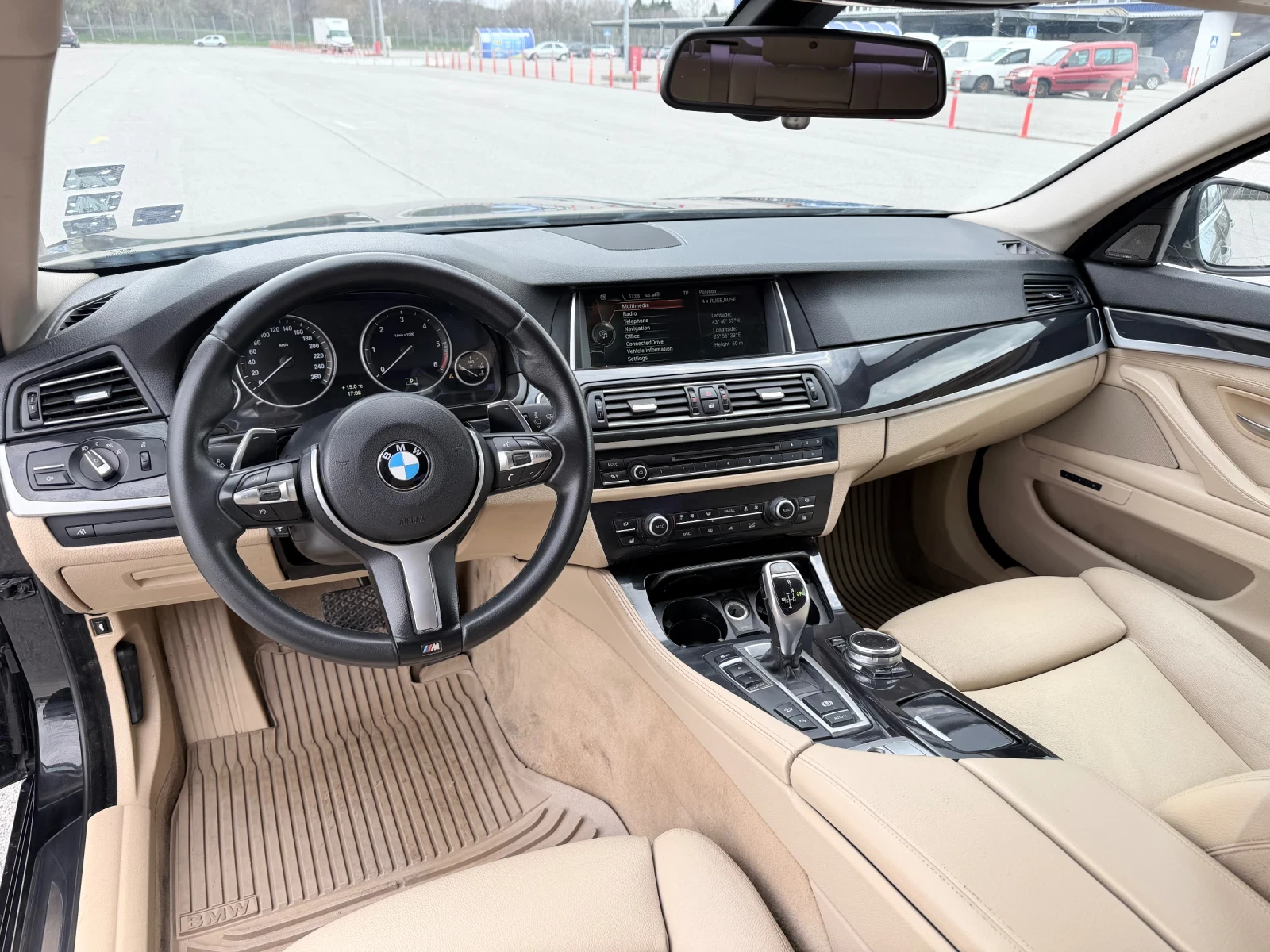 BMW 530 Facelift/M-Packet/ТОП ТОП/БАРТЕР/ЛИЗИНГ!, снимка 10 - Автомобили и джипове - 55430833