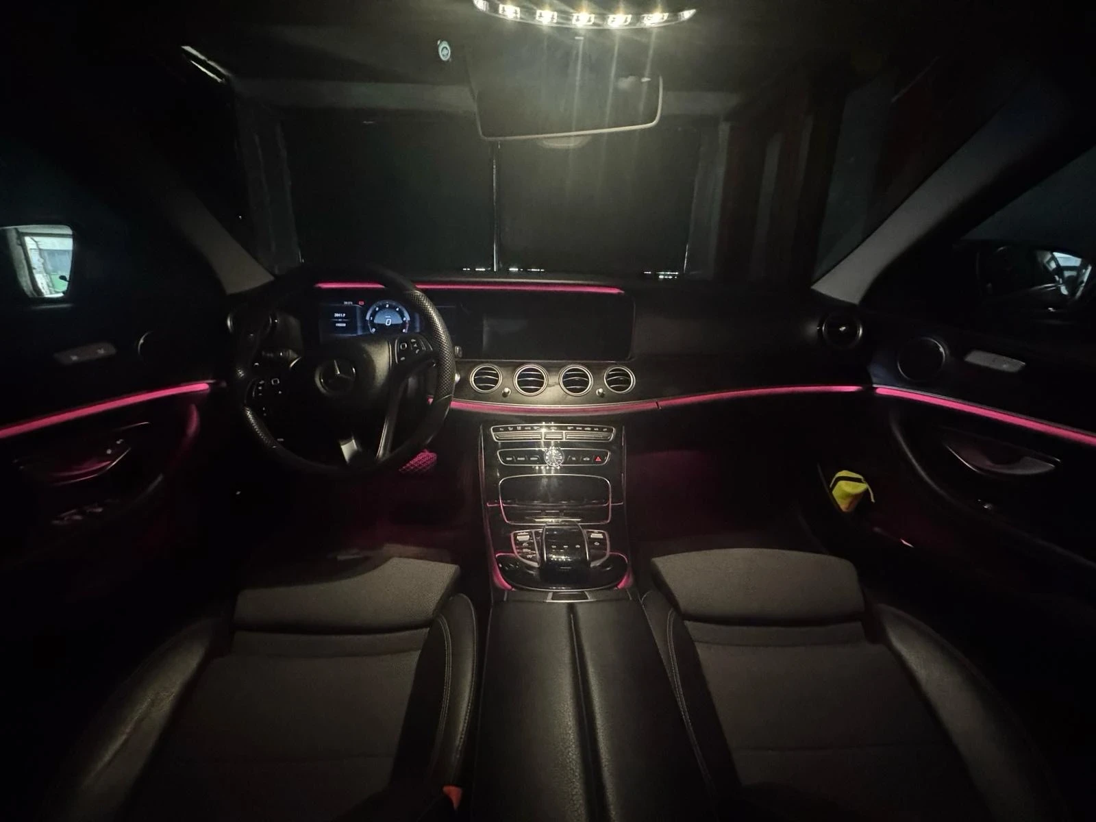 Mercedes-Benz E 350 DISTRONIK, Multibeam led, Digital, Anbint, снимка 9 - Автомобили и джипове - 55768099