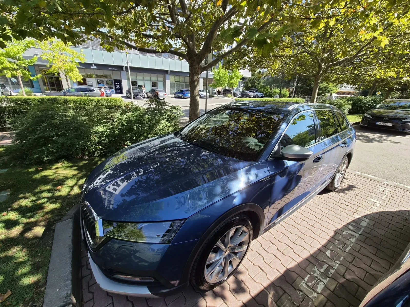 Skoda Octavia Scout, снимка 9 - Автомобили и джипове - 55895240