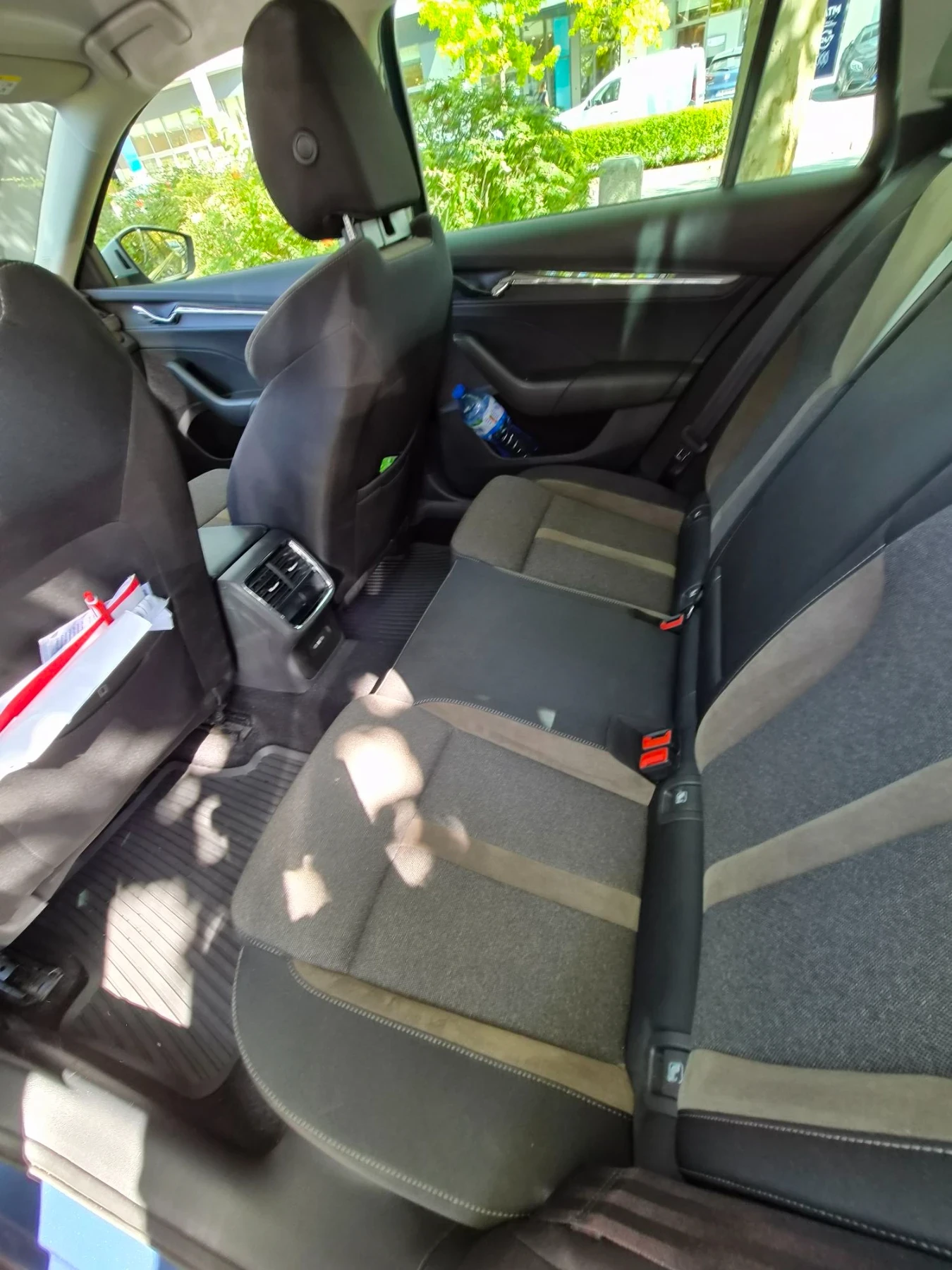 Skoda Octavia Scout, снимка 15 - Автомобили и джипове - 55895240
