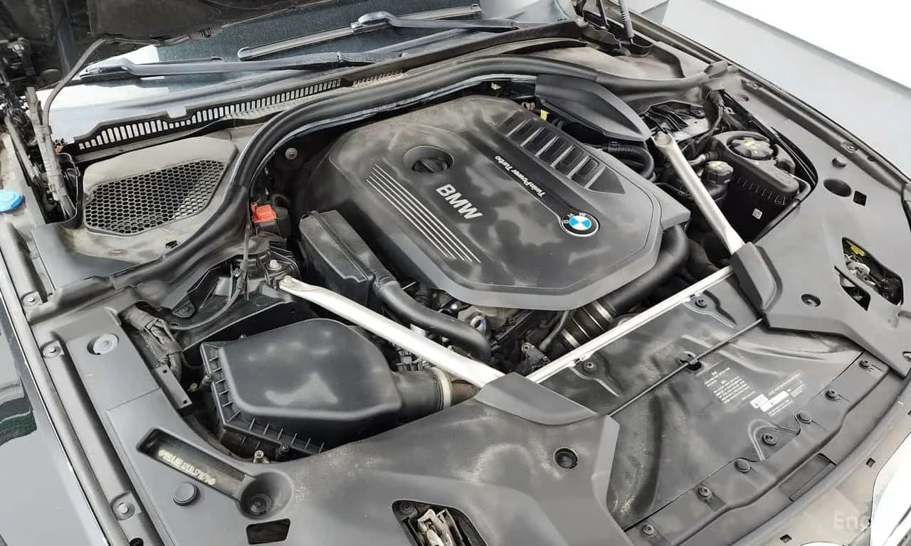 BMW 540 / ДИСТРОНИК / ОБДУХВАНЕ / 360 / АВТОКРЕДИТ, снимка 6 - Автомобили и джипове - 56198881