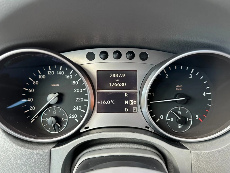 Mercedes-Benz ML 320 3.0d 224 к.с. 4Matic, снимка 13 - Автомобили и джипове - 48652416