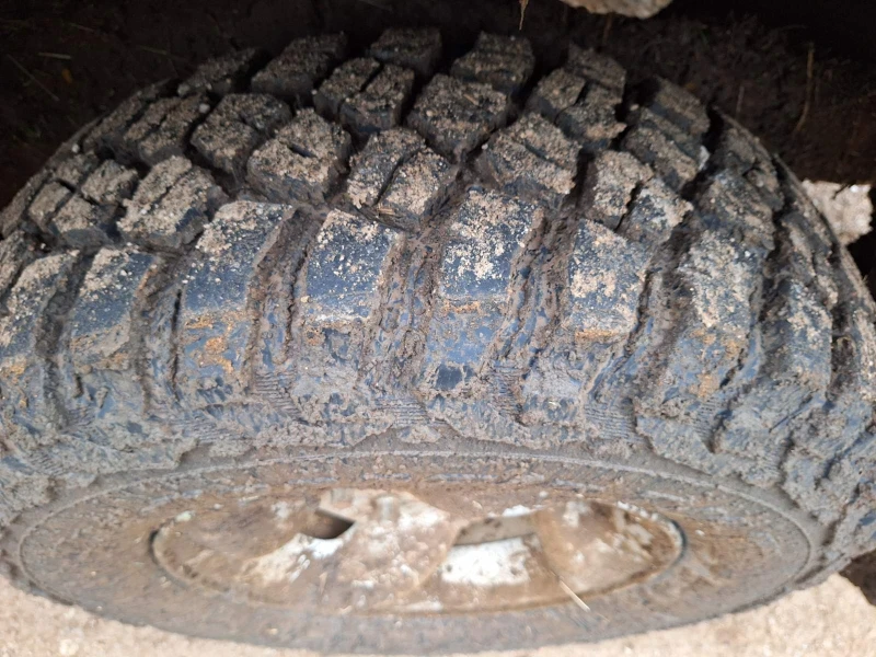 Isuzu Trooper ПИКАПА Е ПЕРФЕКТЕН ОБСЛУЖЕН ОТ-ДО БРАКУВАН , снимка 7 - Автомобили и джипове - 52673404