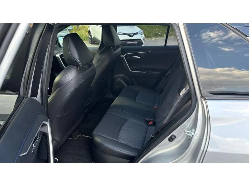 Toyota Rav4 2.5HSD STYLE FWD, снимка 11 - Автомобили и джипове - 54353658