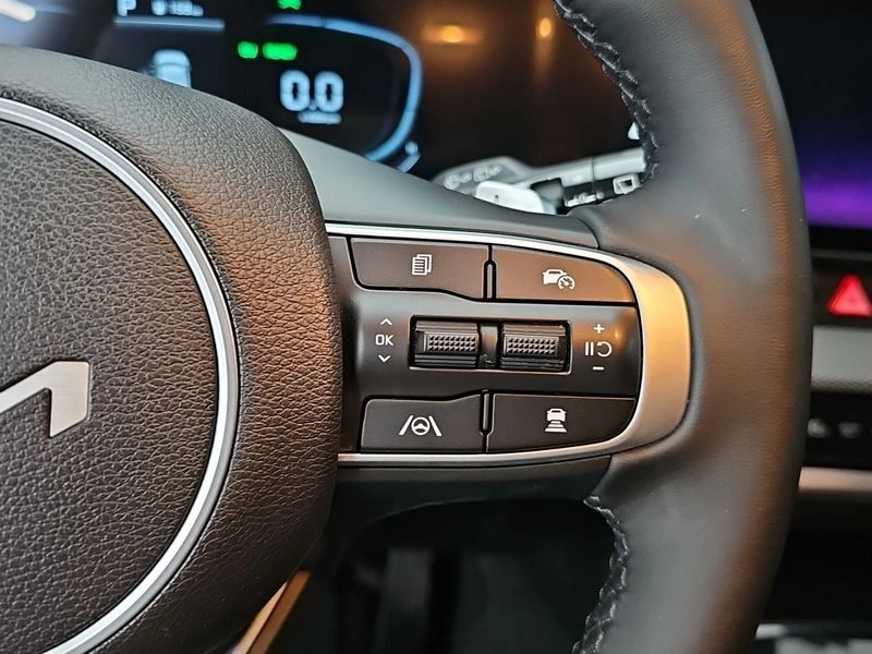 Kia Sportage 2.2 Hybrid !!!Най висок клас оборудване!!!, снимка 11 - Автомобили и джипове - 55739160