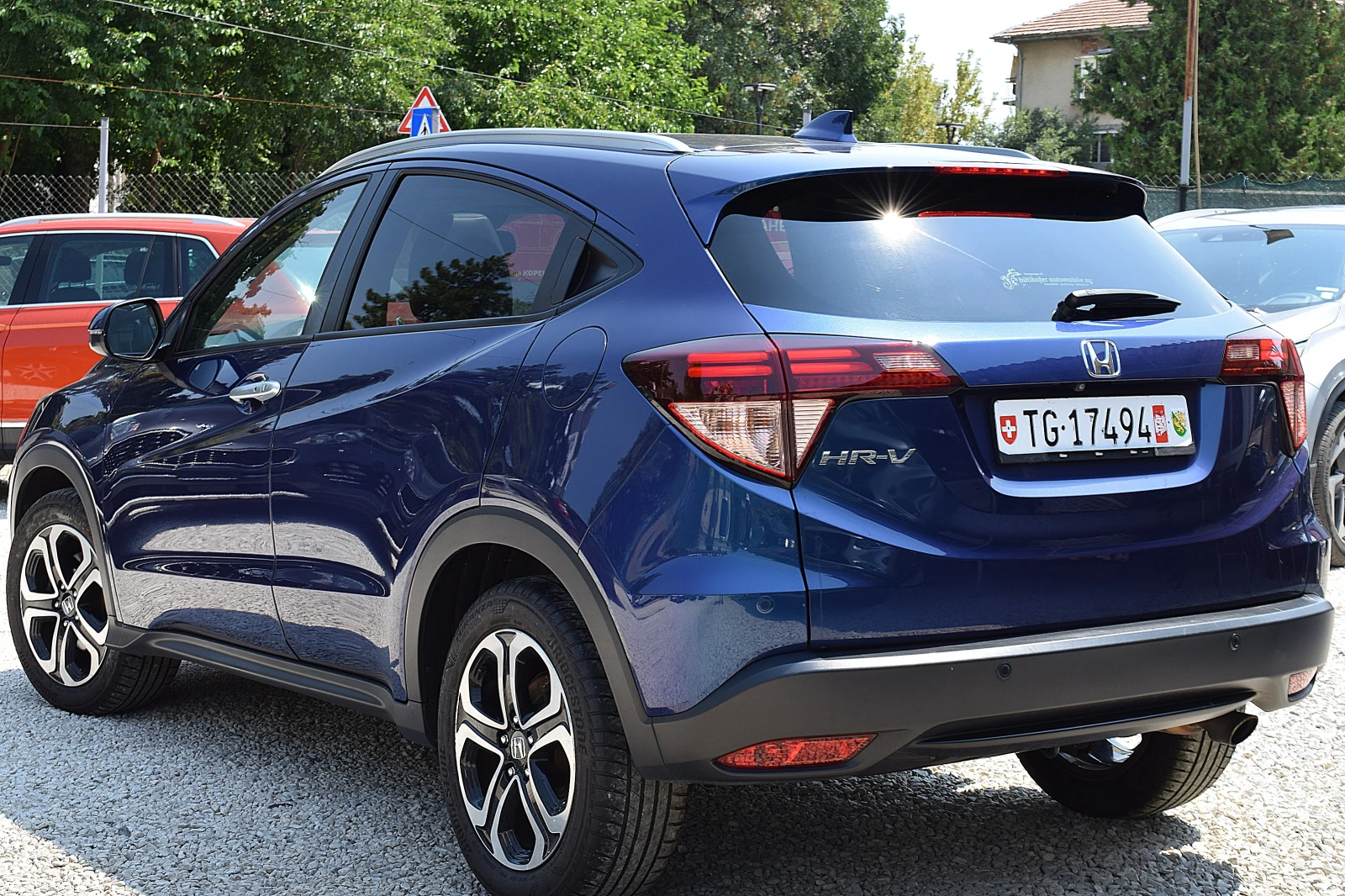 Honda Hr-v 1.5/Швейцария/Панорама/Автоматик/Лед/Нави/Кожа  - изображение 5