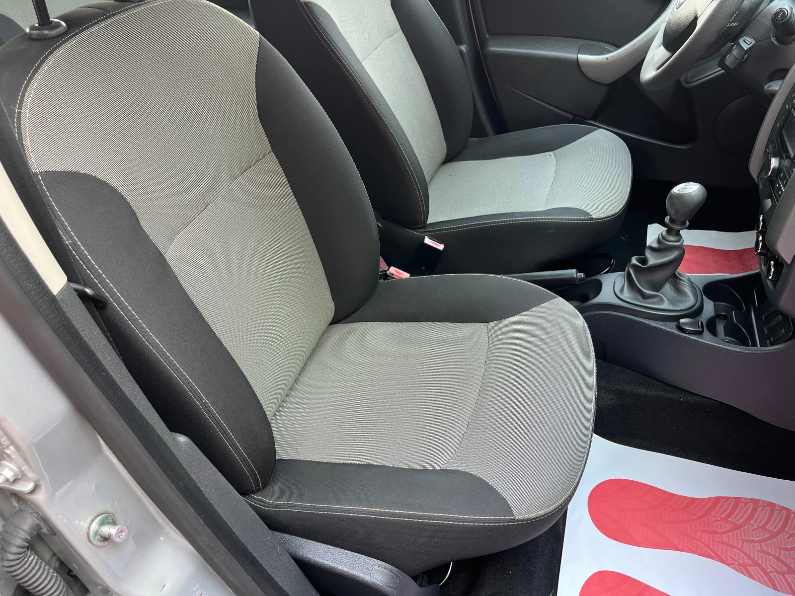 Dacia Duster 1.5 DCI - изображение 10