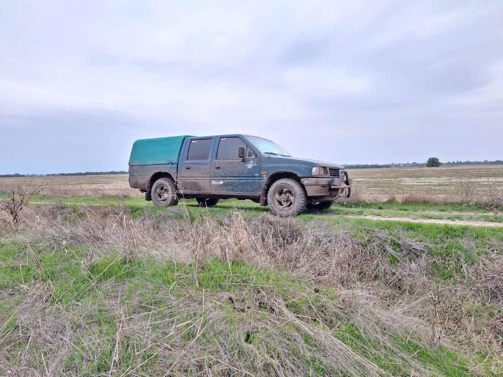 Isuzu Trooper     -   | Mobile.bg   1