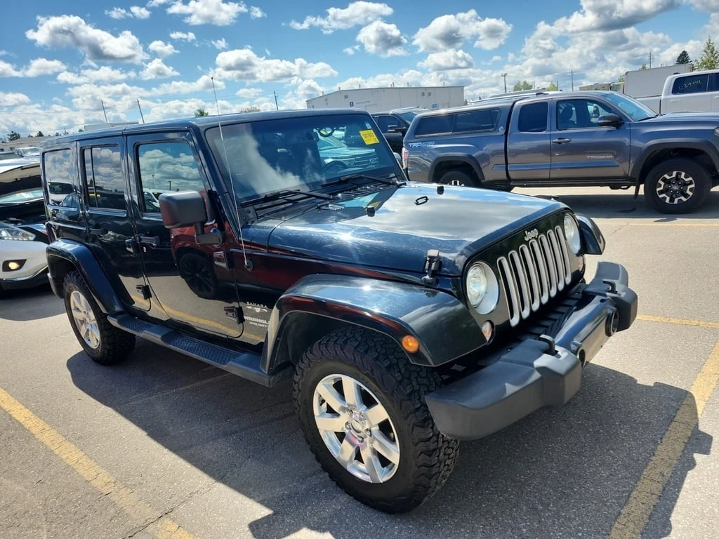 Jeep Wrangler * SAHARA * CARFAX * БЕЗ ПЪРВОНАЧАЛНА ВНОСКА - изображение 2