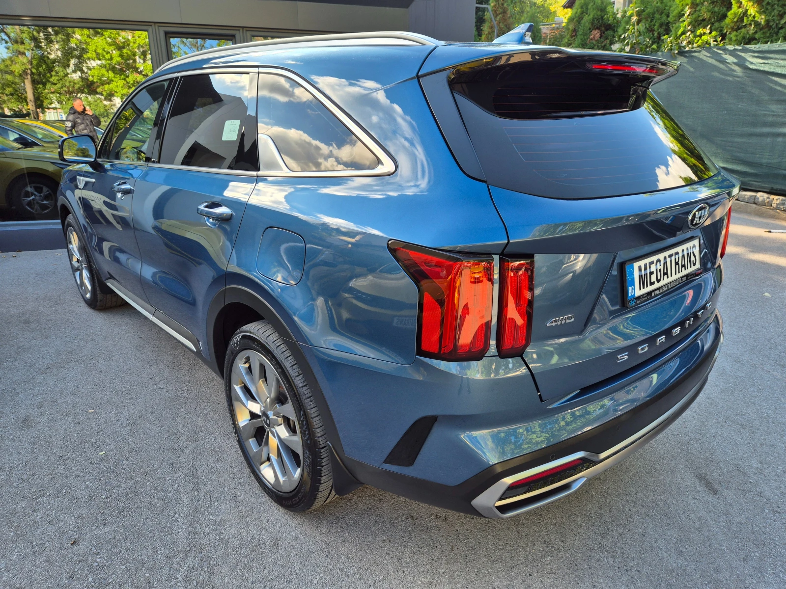 Kia Sorento 2.2 CRDI 4X4 - изображение 3
