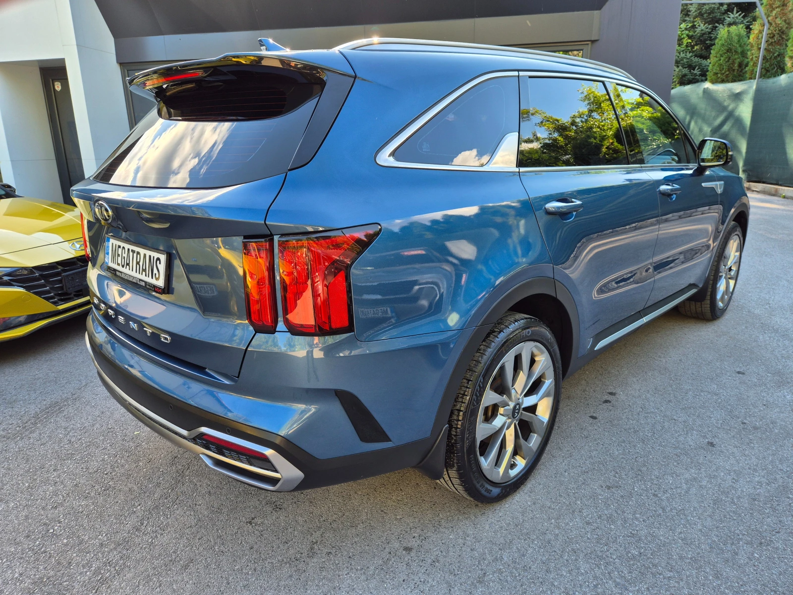 Kia Sorento 2.2 CRDI 4X4 - изображение 4