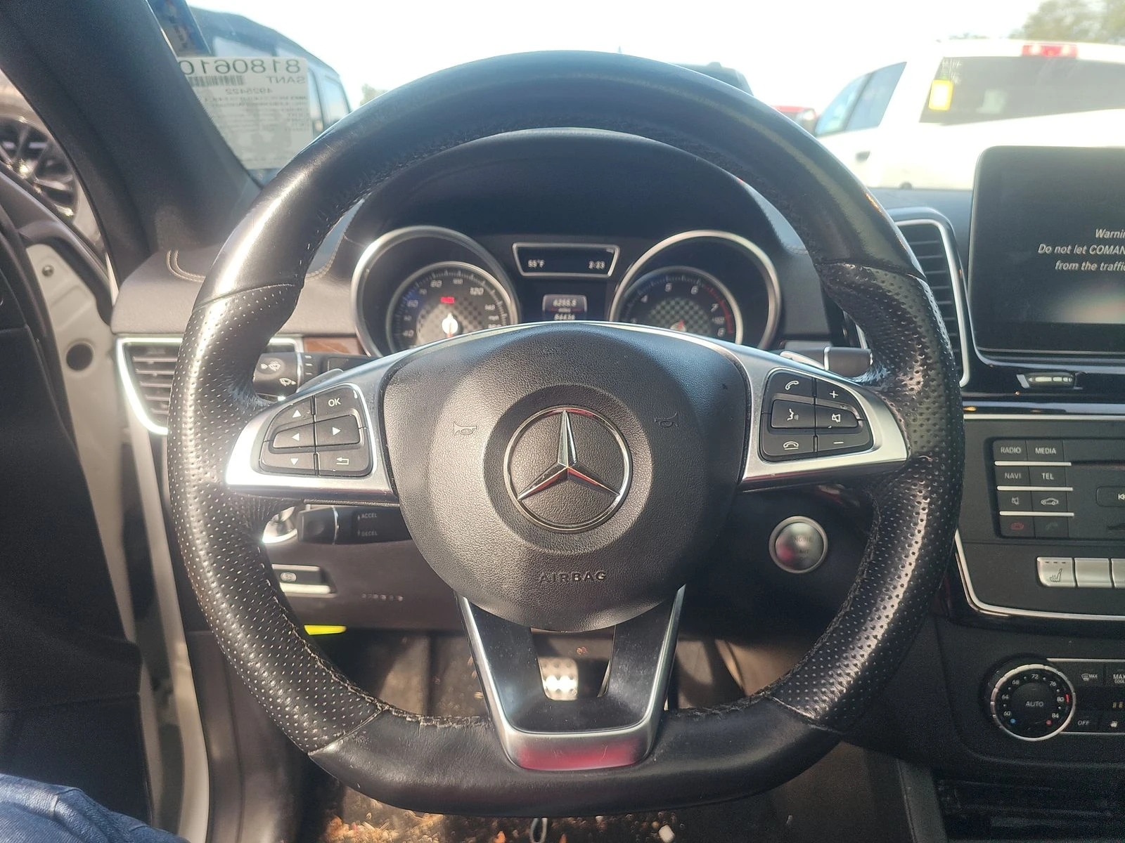 Mercedes-Benz GLE 43 AMG 4MATIC - изображение 8