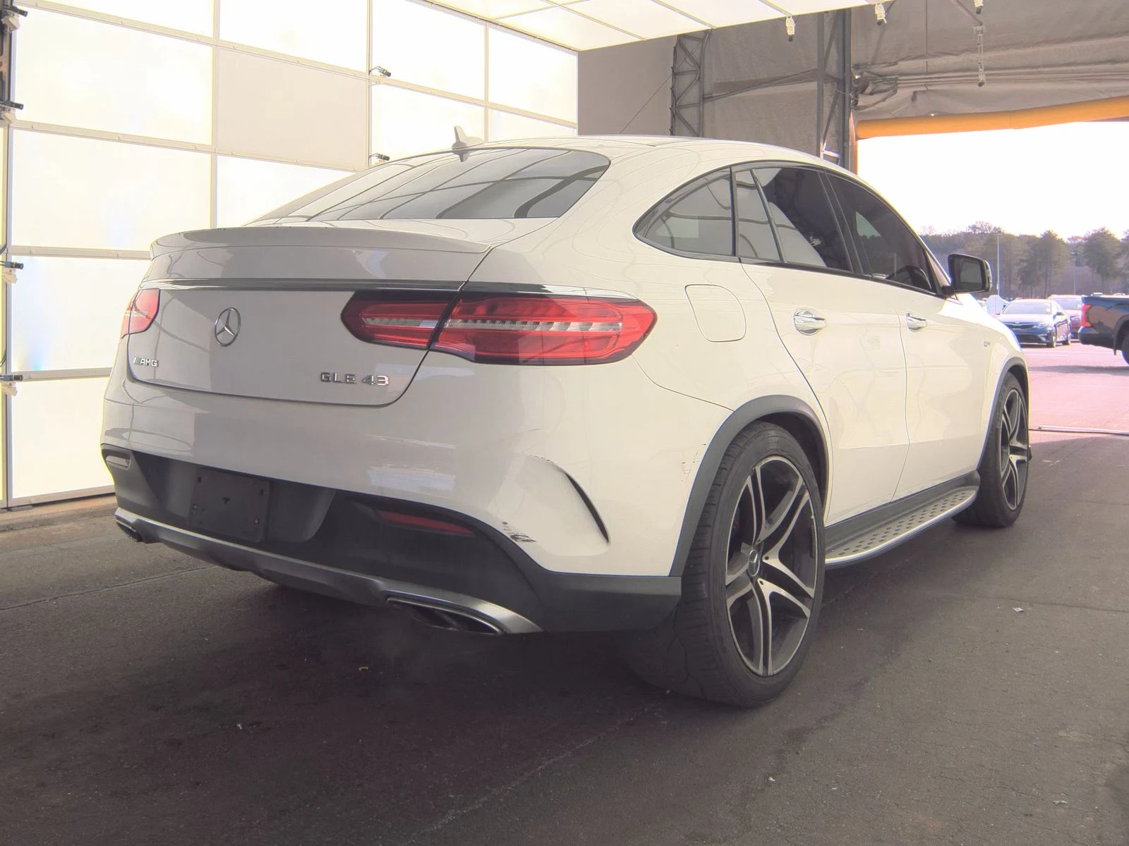 Mercedes-Benz GLE 43 AMG 4MATIC - изображение 4