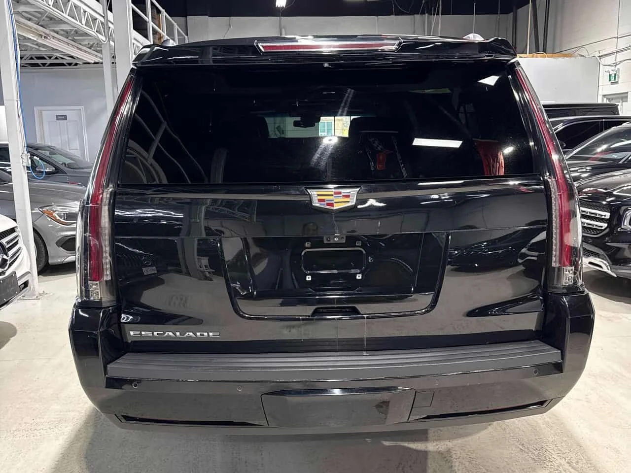 Cadillac Escalade * Platinum * CARFAX * ���� �� �� | Mobile.bg � ����������� 5