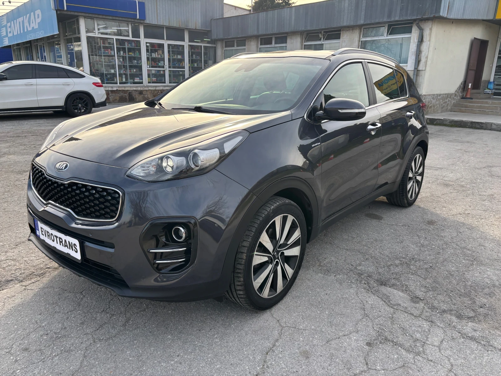 Kia Sportage 1, 7 crdi  | Mobile.bg � ����������� 3