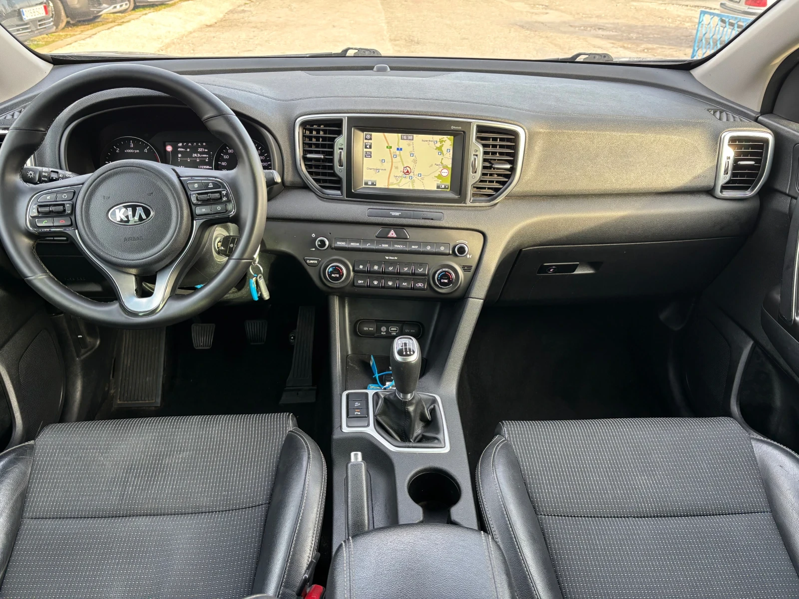 Kia Sportage 1, 7 crdi  | Mobile.bg � ����������� 8