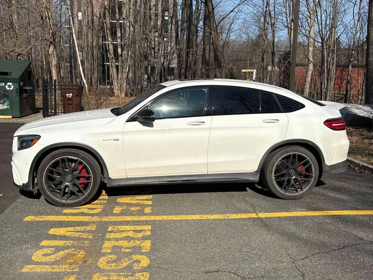 Mercedes-Benz GLC * AMG 63 S * CARFAX * БЕЗ ПЪРВОНАЧАЛНА ВНОСКА, снимка 2 - Автомобили и джипове - 54217530