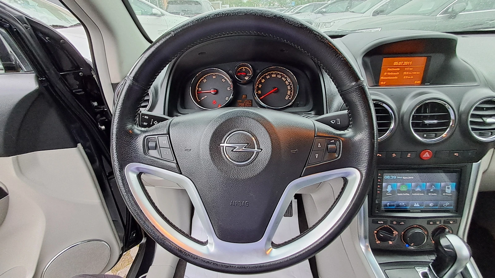 Opel Antara 4X4 COSMO FULL РЕАЛ КМ ИЗКЛЮЧИТЕЛНА СЕРВИЗ КНИЖКА, снимка 9 - Автомобили и джипове - 54526065