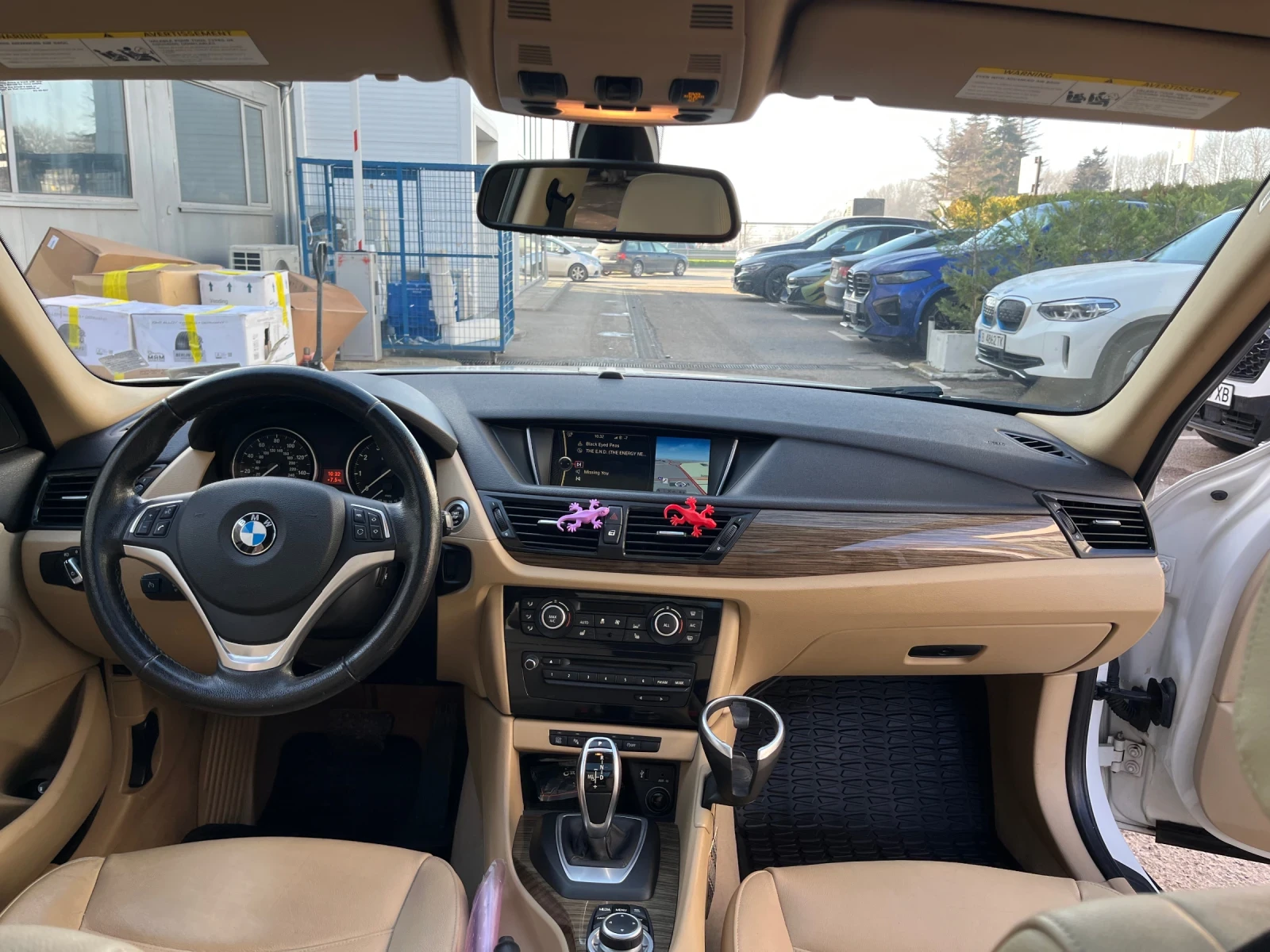 BMW X1 28xi, снимка 10 - Автомобили и джипове - 54594512