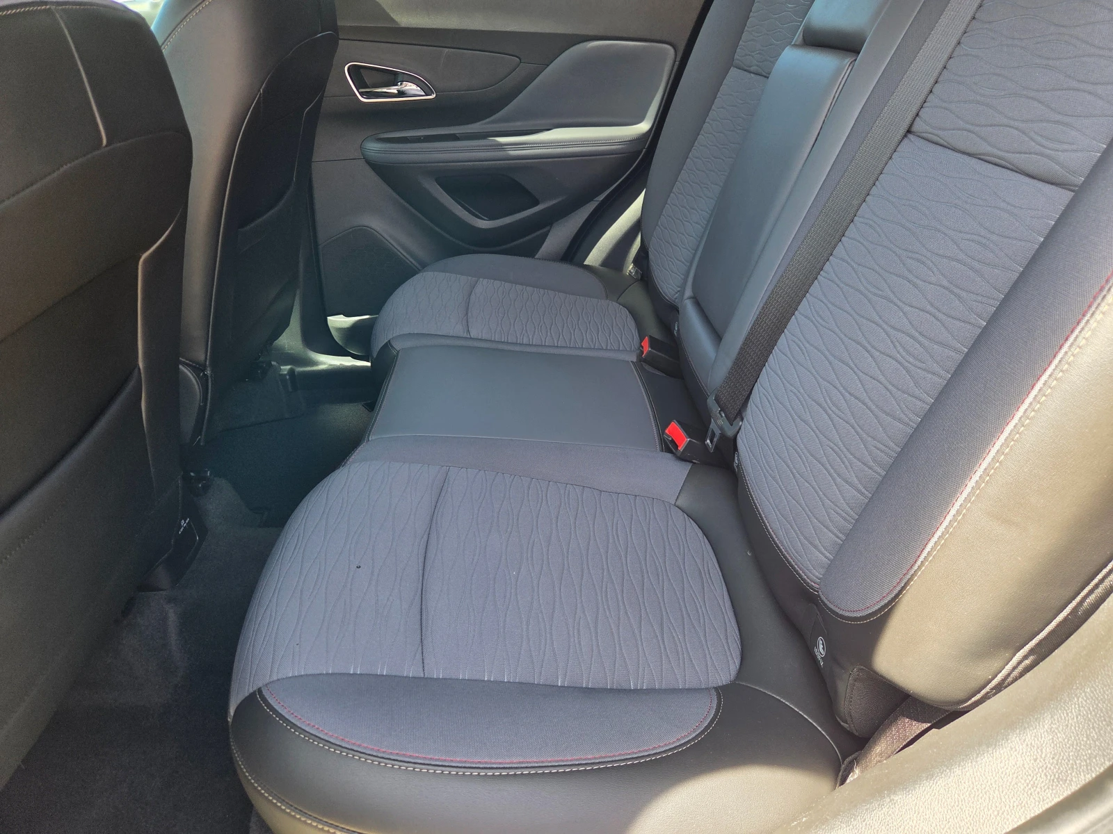 Opel Mokka 1.4i Cosmo 2WD ШВЕЙЦАРИЯ, снимка 9 - Автомобили и джипове - 54717652